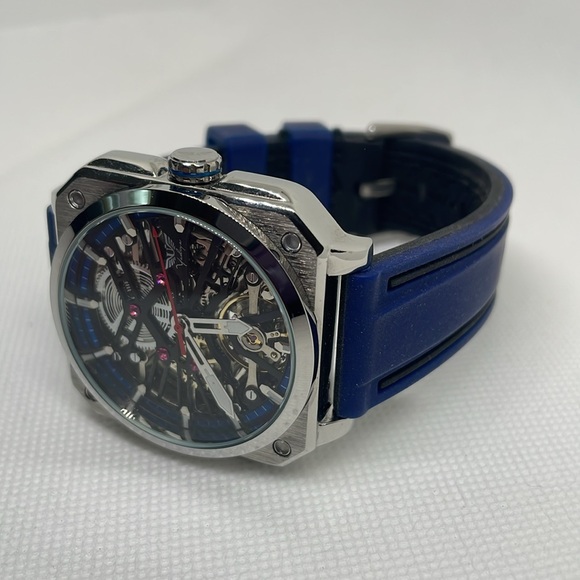 Men’s Silver Skeleton Mechanical Watch - Picture 6 of 9